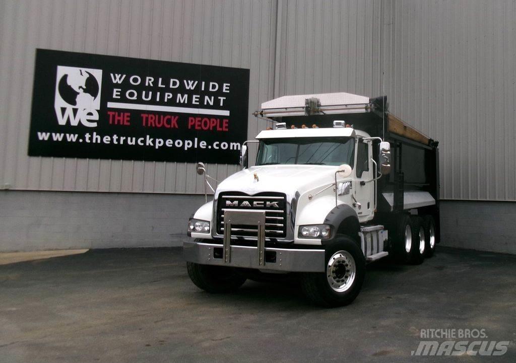 Mack Granite Kipper