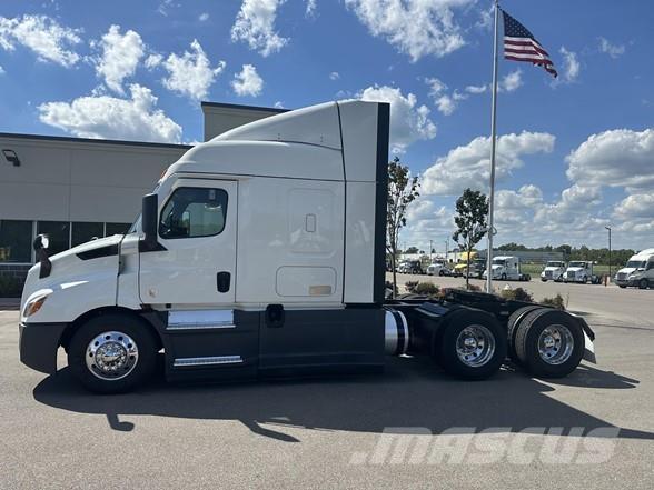 Freightliner CASCADIA 116 Sattelzugmaschinen