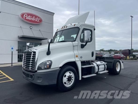 Freightliner CASCADIA 125 Sattelzugmaschinen