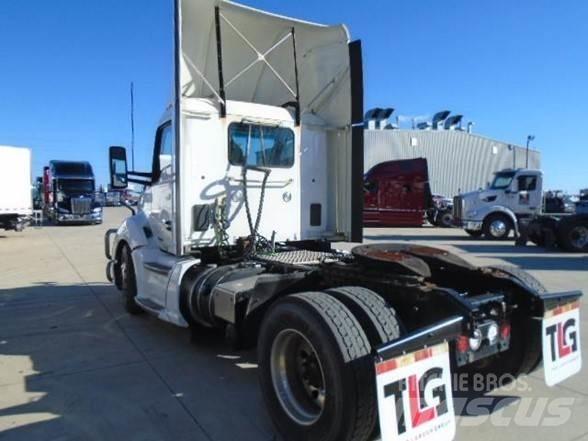 Kenworth T680 Sattelzugmaschinen