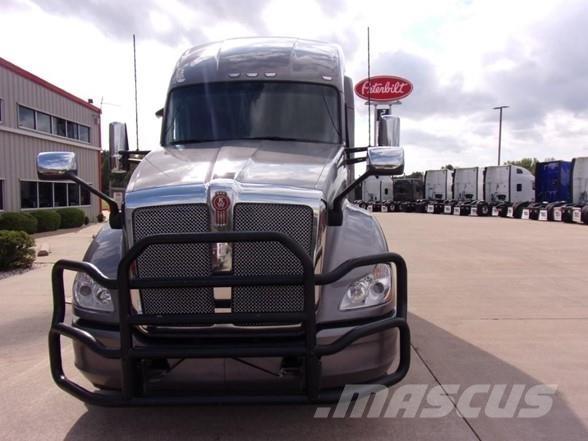 Kenworth T680 Sattelzugmaschinen