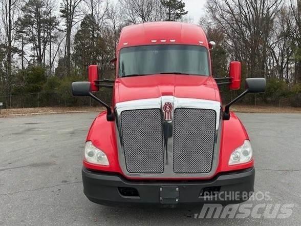 Kenworth T680 Sattelzugmaschinen
