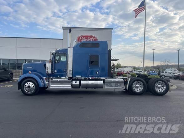 Kenworth W900 Sattelzugmaschinen