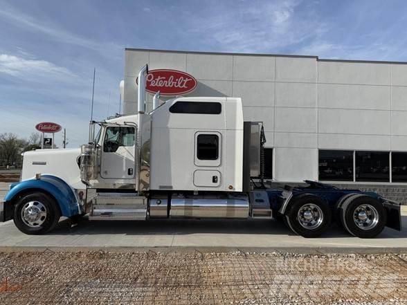 Kenworth W900B Sattelzugmaschinen