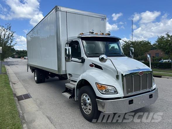 Peterbilt 536 Kofferaufbau