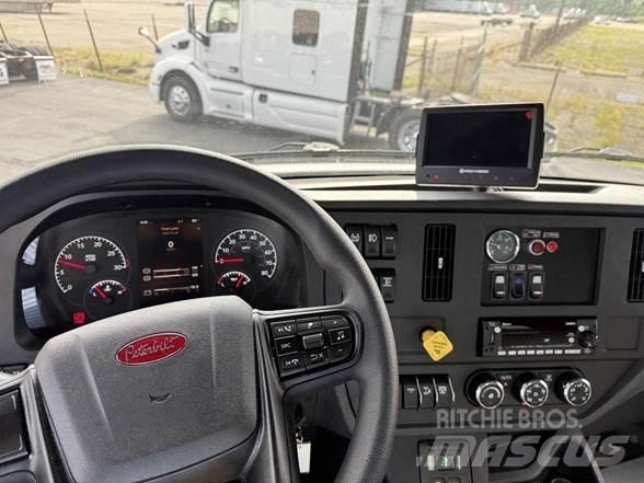 Peterbilt 537 Müllwagen