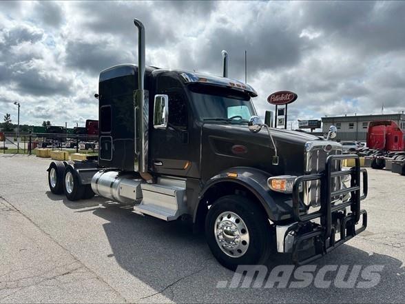 Peterbilt 567 Sattelzugmaschinen