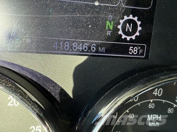 Peterbilt 567 Sattelzugmaschinen