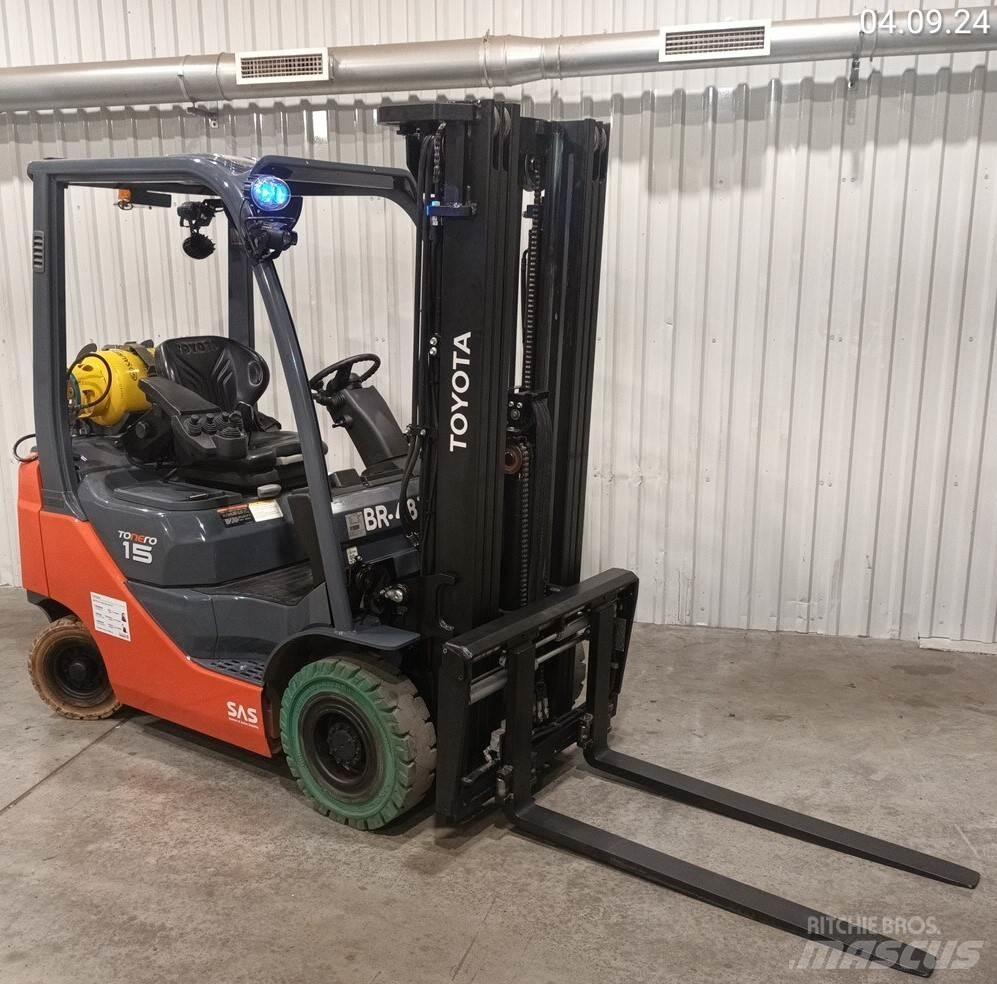 Toyota 02-8FGF15 Gasstapler