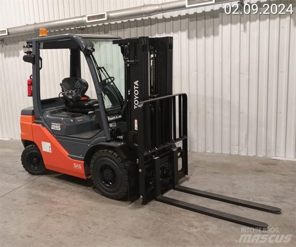 Toyota 56-8FD25F Dieselstapler