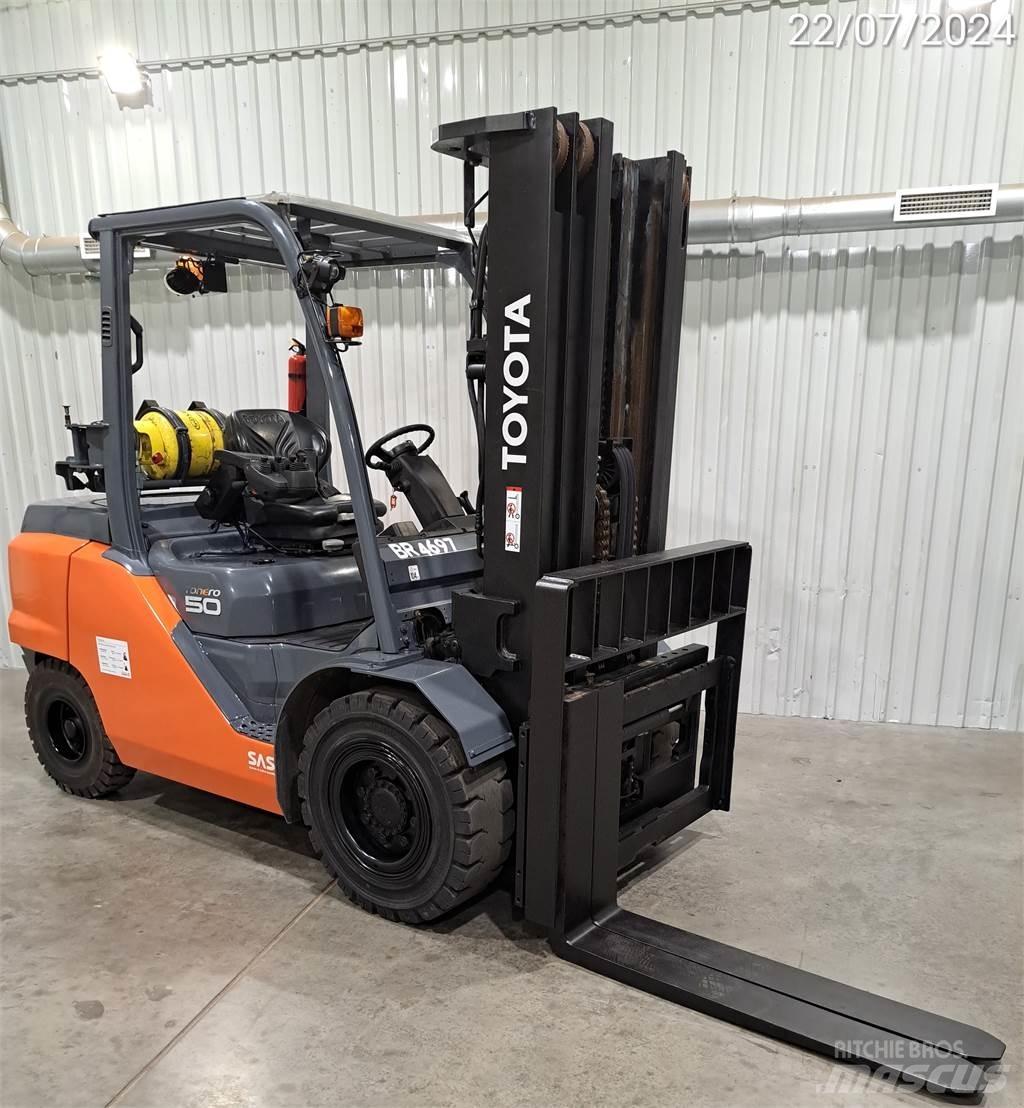 Toyota 8FG50N Gasstapler