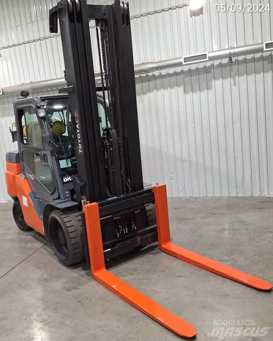 Toyota 8FGC70U Gasstapler