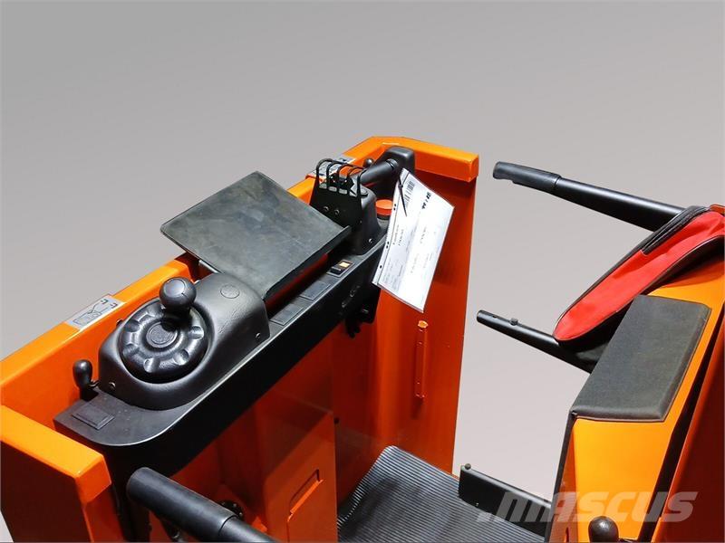 BT OME100M Niederhub-Kommissionierer