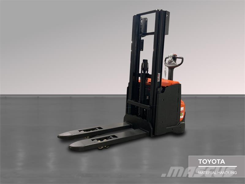 BT SWE120L Deichselstapler