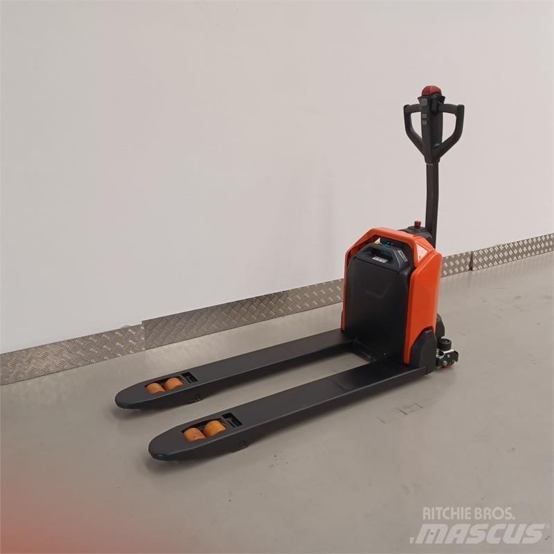 BT LHE130 Elektrostapler