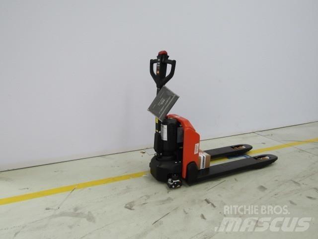 BT LHE130 Elektrostapler