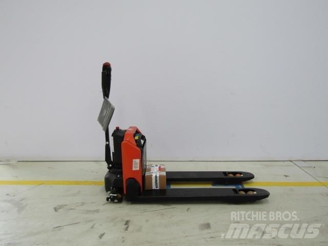 BT LHE130 Elektrostapler