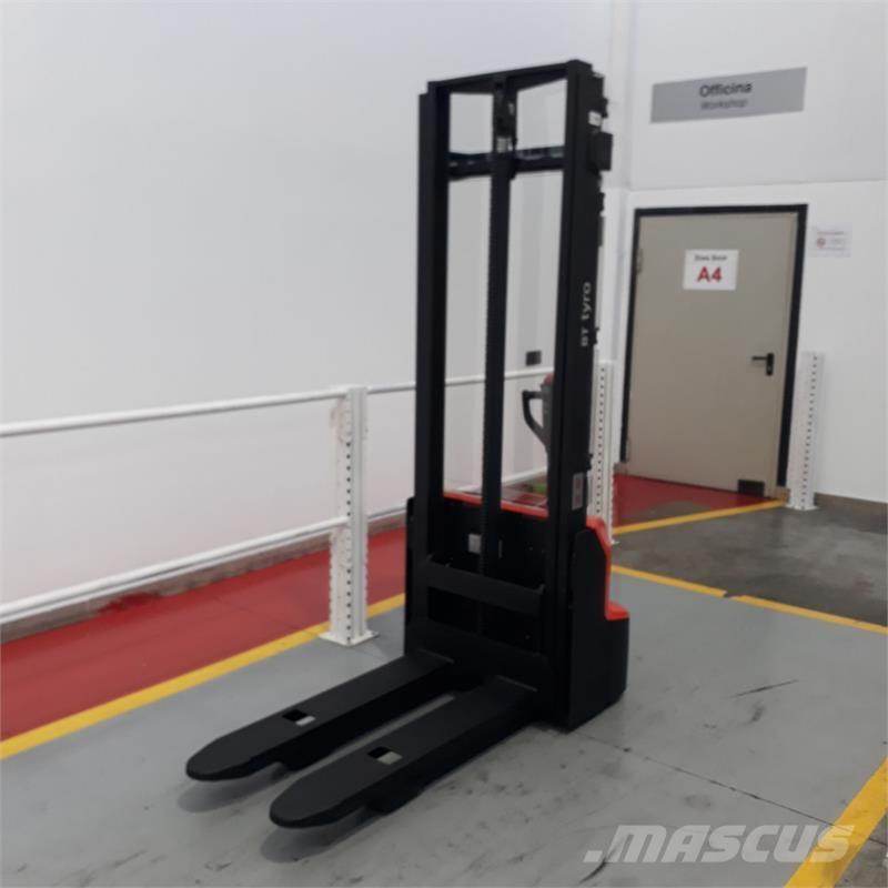 BT SHE100 Handgeführter Palettenstapler