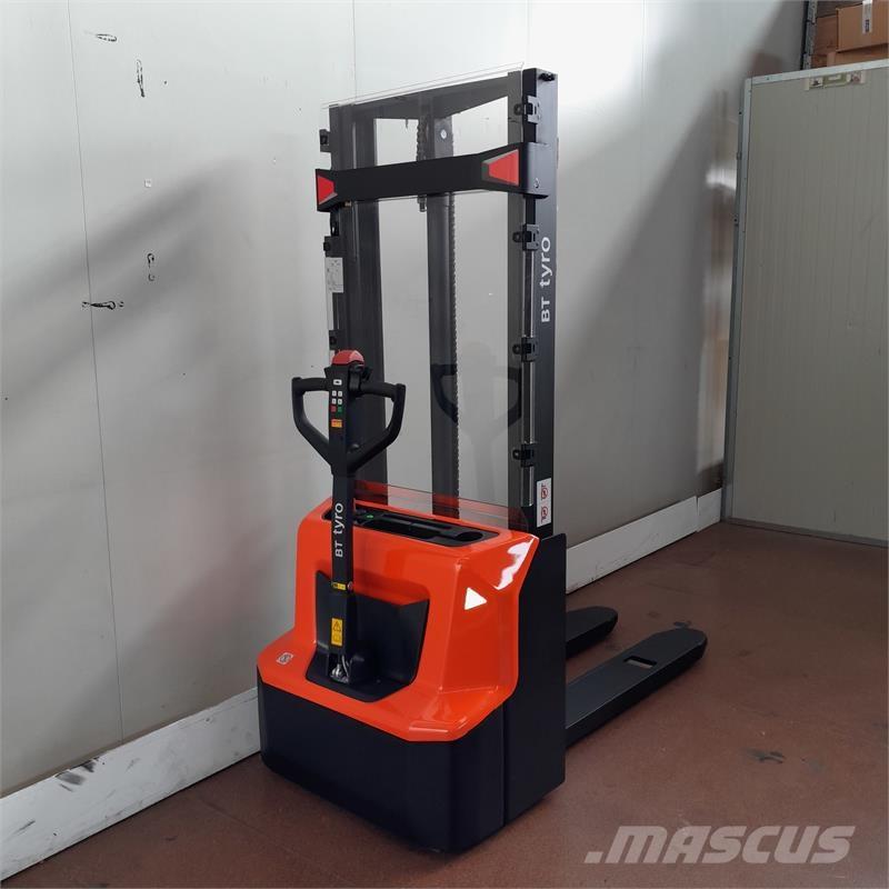 BT SHE100 Handgeführter Palettenstapler