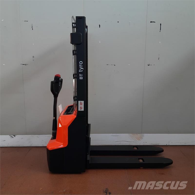 BT SHE100 Handgeführter Palettenstapler