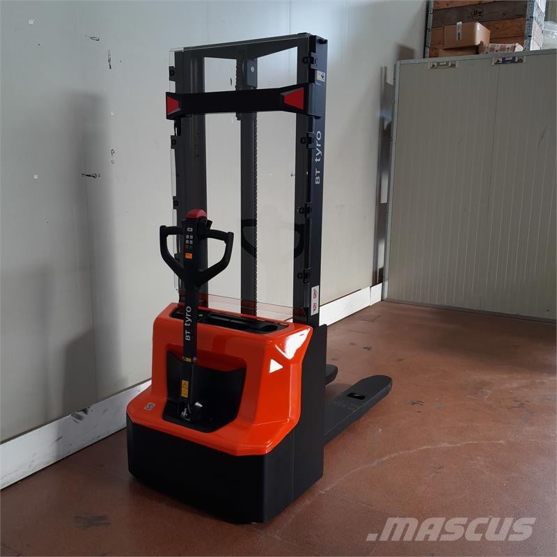 BT SHE100 Handgeführter Palettenstapler