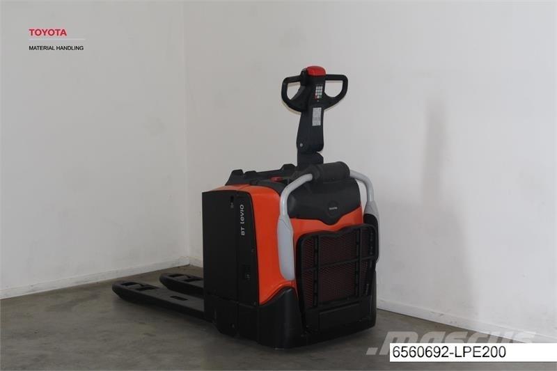 BT LPE200 Gabelstapler mit Fahrerstand