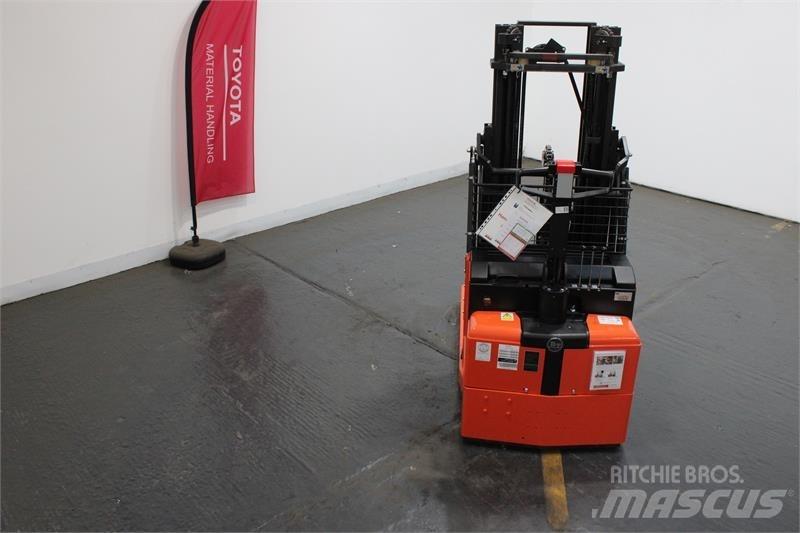 BT RWE120 Handgeführter Palettenstapler