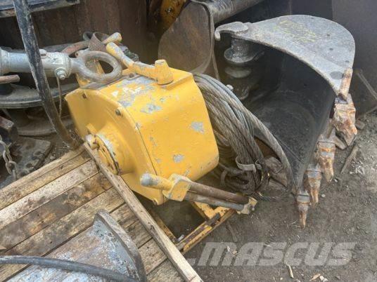  Dérouleuse Sonstige Baumaschinen