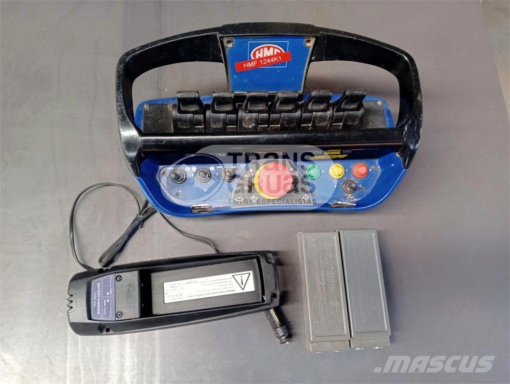 HMF 1244-Z1 Krane und Lader