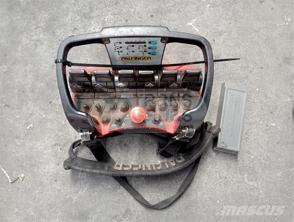 Palfinger PK 20002 Ladekrane