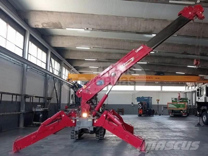 Unic URW-506 Andere Krane