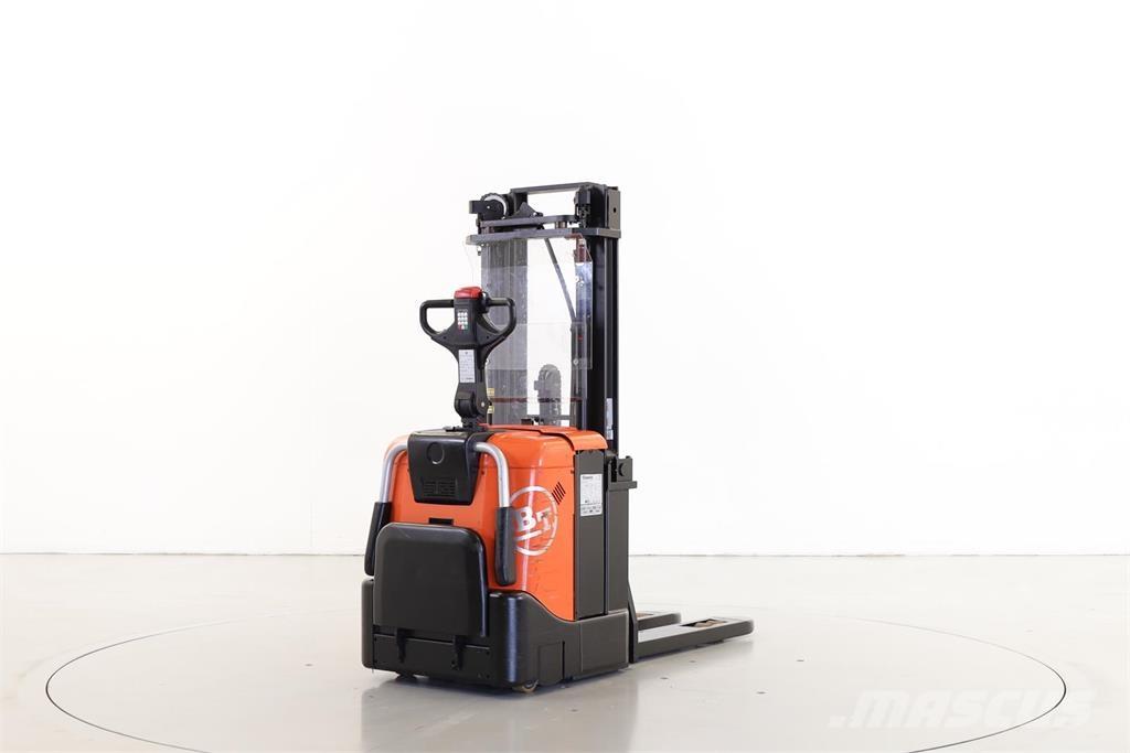 BT SPE125 Deichselstapler