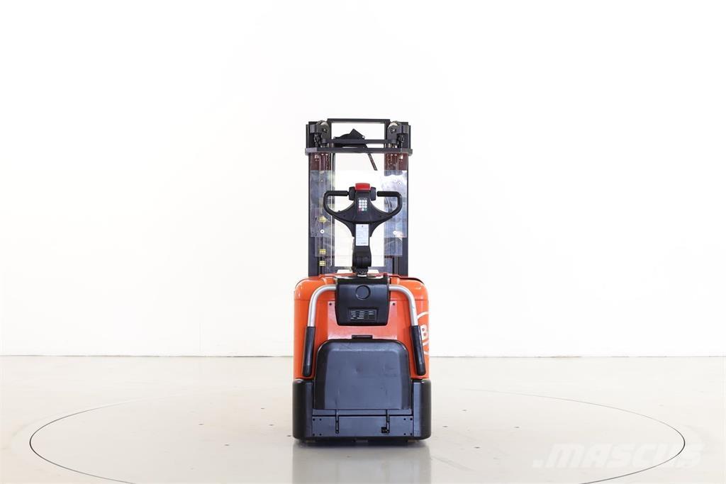BT SPE125 Deichselstapler