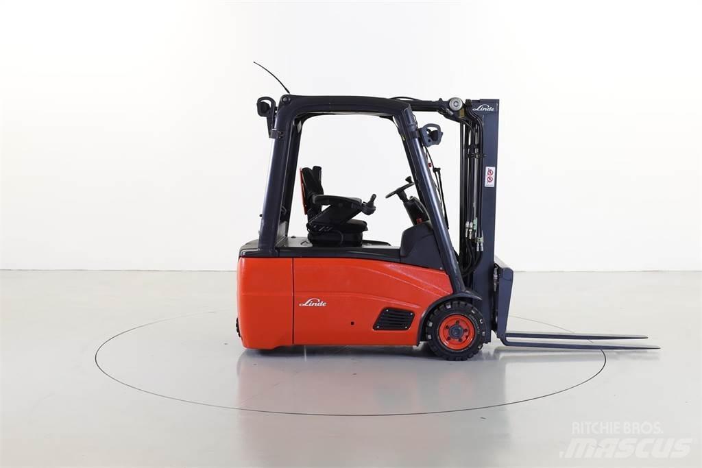 Linde E16L-01 Elektrostapler