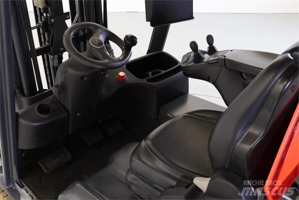 Linde E16P-02 Elektrostapler