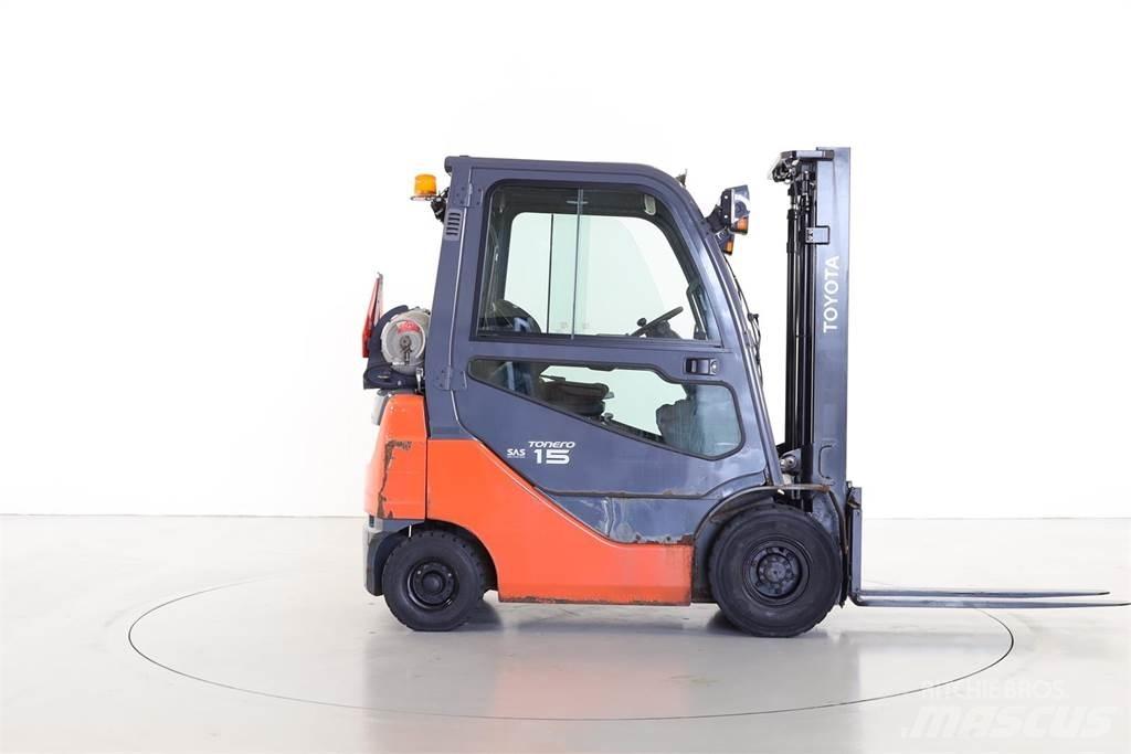 Toyota 02-8FGF15 Gasstapler