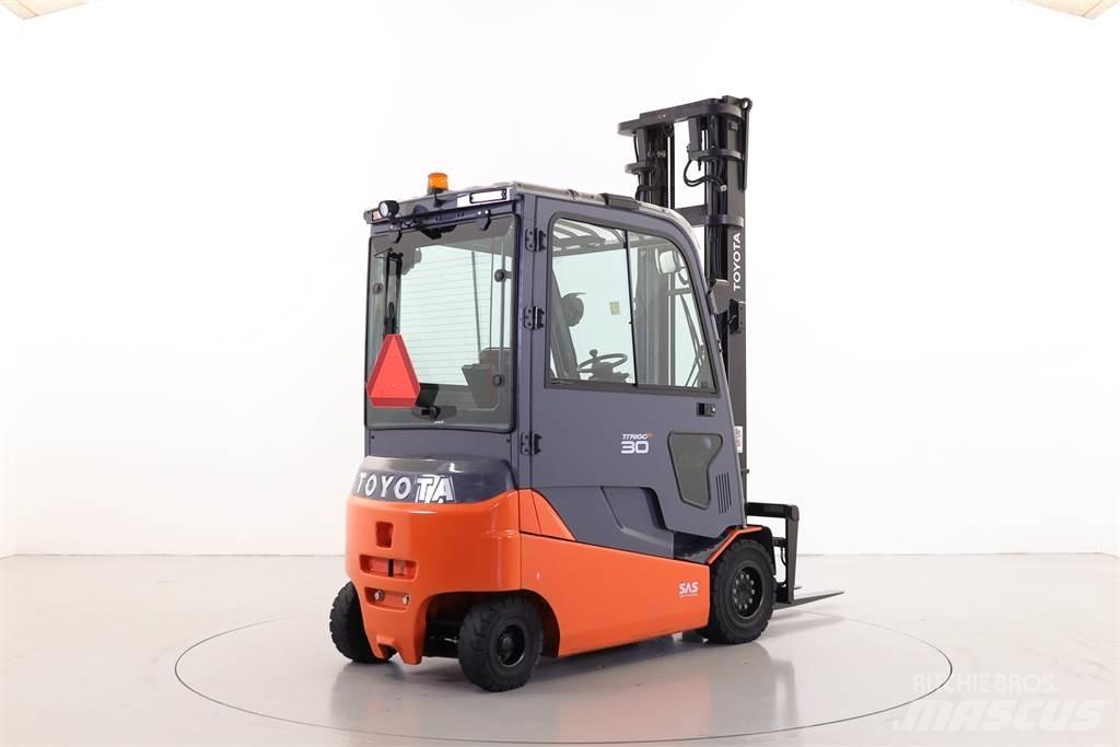 Toyota 8FBMT30 Elektrostapler