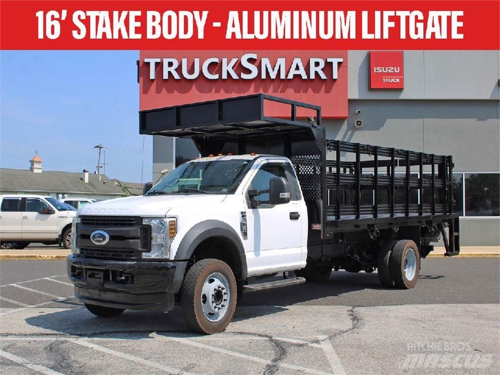 Ford F550 Pritschenwagen/Pritschenwagen mit Seitenklappe