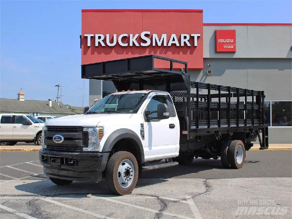 Ford F550 Pritschenwagen/Pritschenwagen mit Seitenklappe