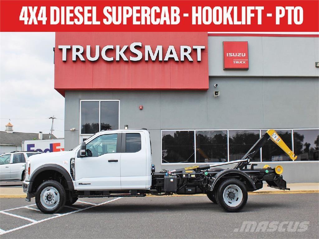 Ford F550 Containerwagen