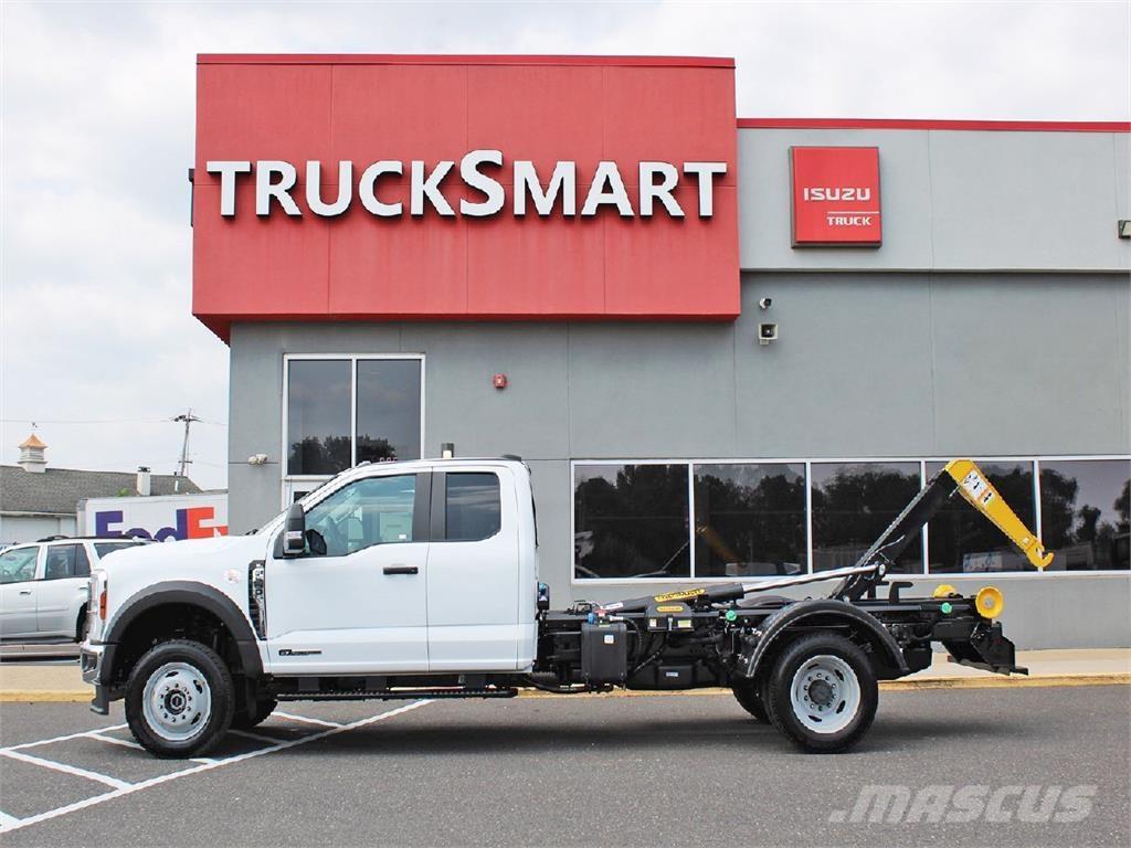 Ford F550 Containerwagen
