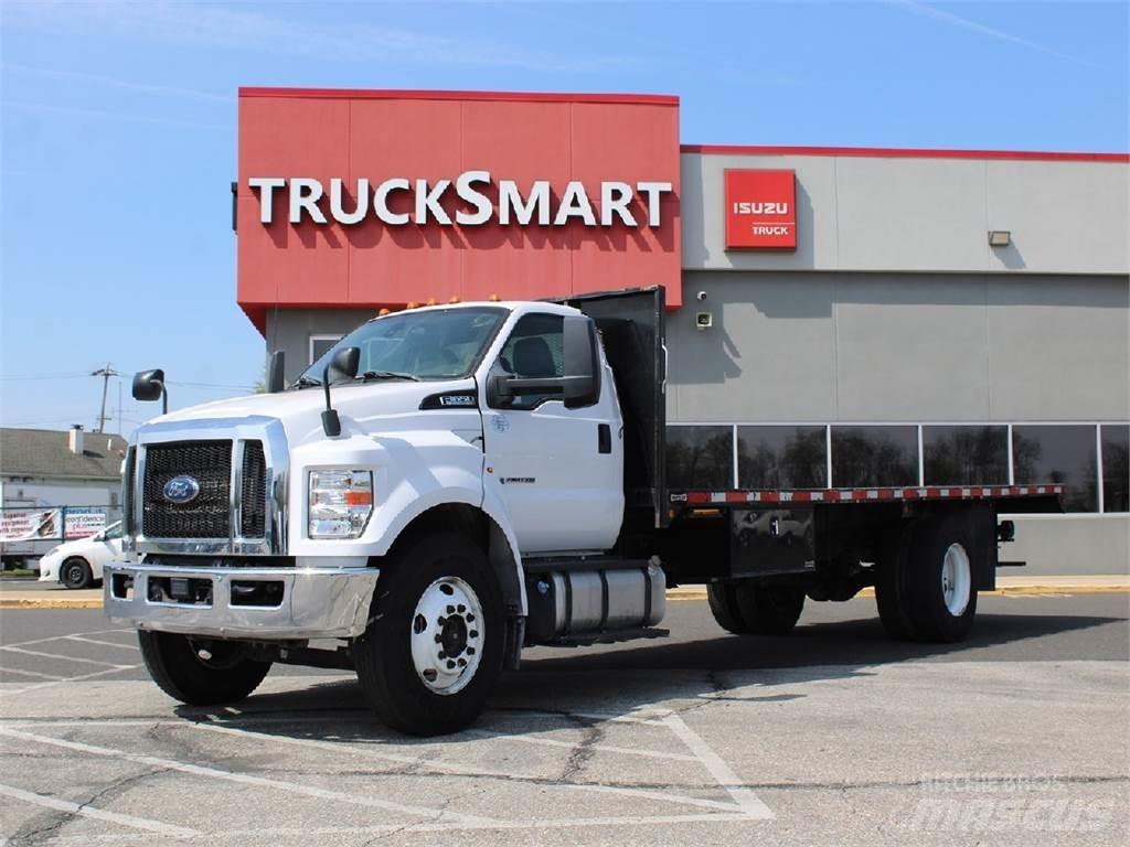 Ford F650 Pritschenwagen/Pritschenwagen mit Seitenklappe
