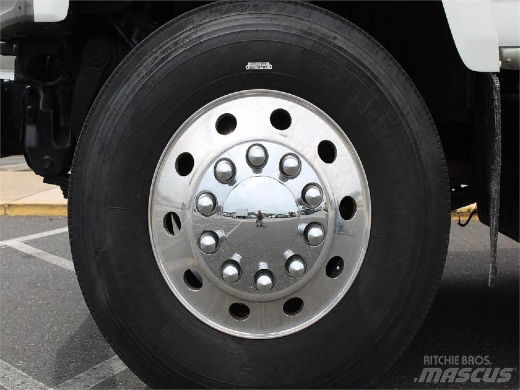 GMC 7500 Andere Fahrzeuge