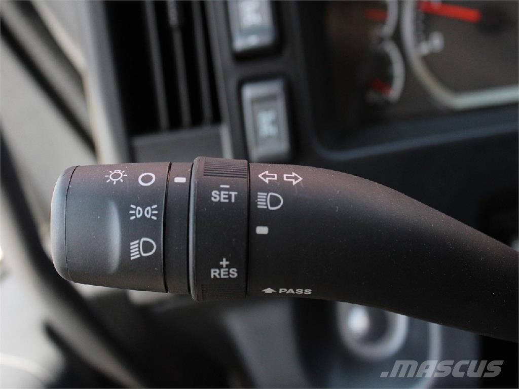 Isuzu FVR Abrollkipper