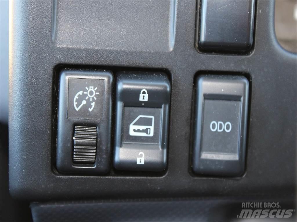 Isuzu NRR Kipper