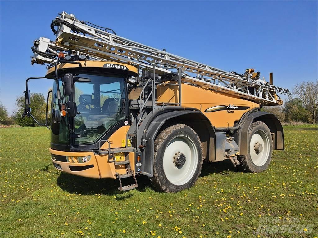 Challenger RG645C Anhängespritzen