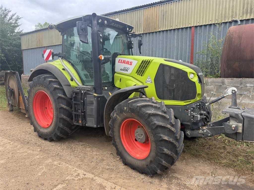 CLAAS AXION 800 Traktoren