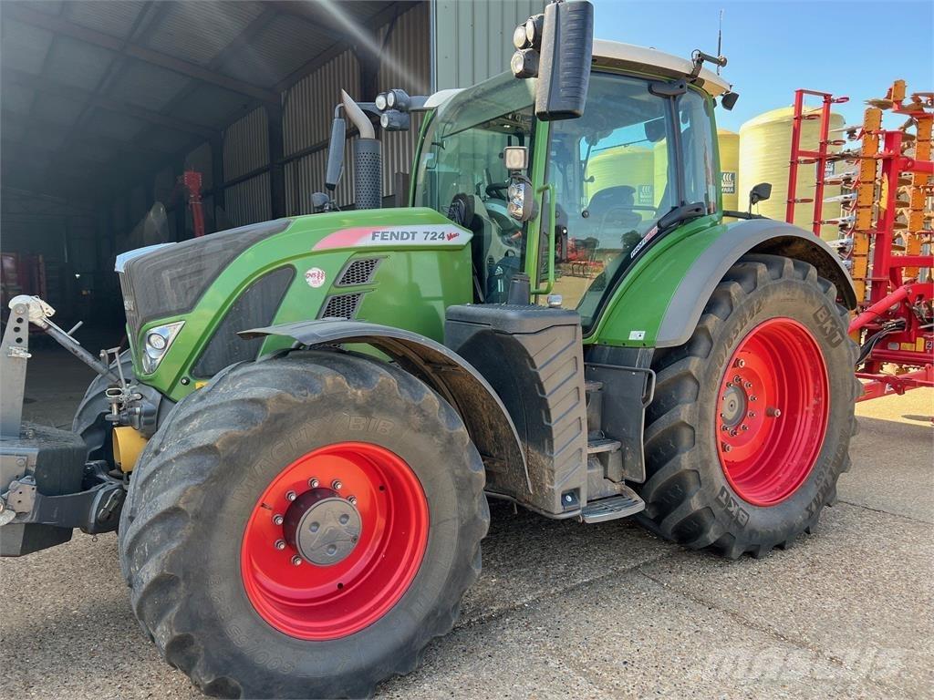 Fendt 724 Traktoren