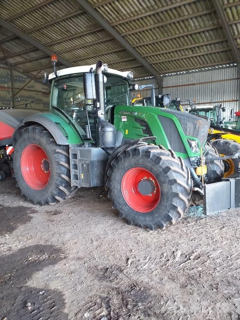 Fendt 824 Traktoren