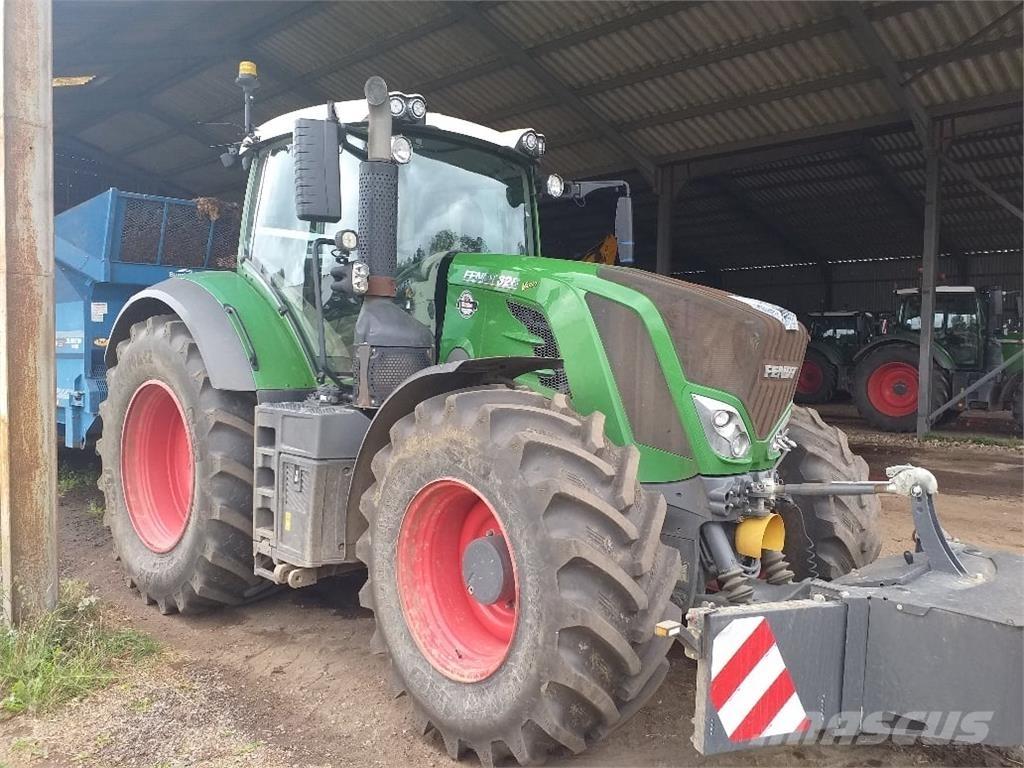 Fendt 828 Traktoren